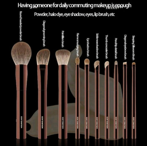 Makeup brushes